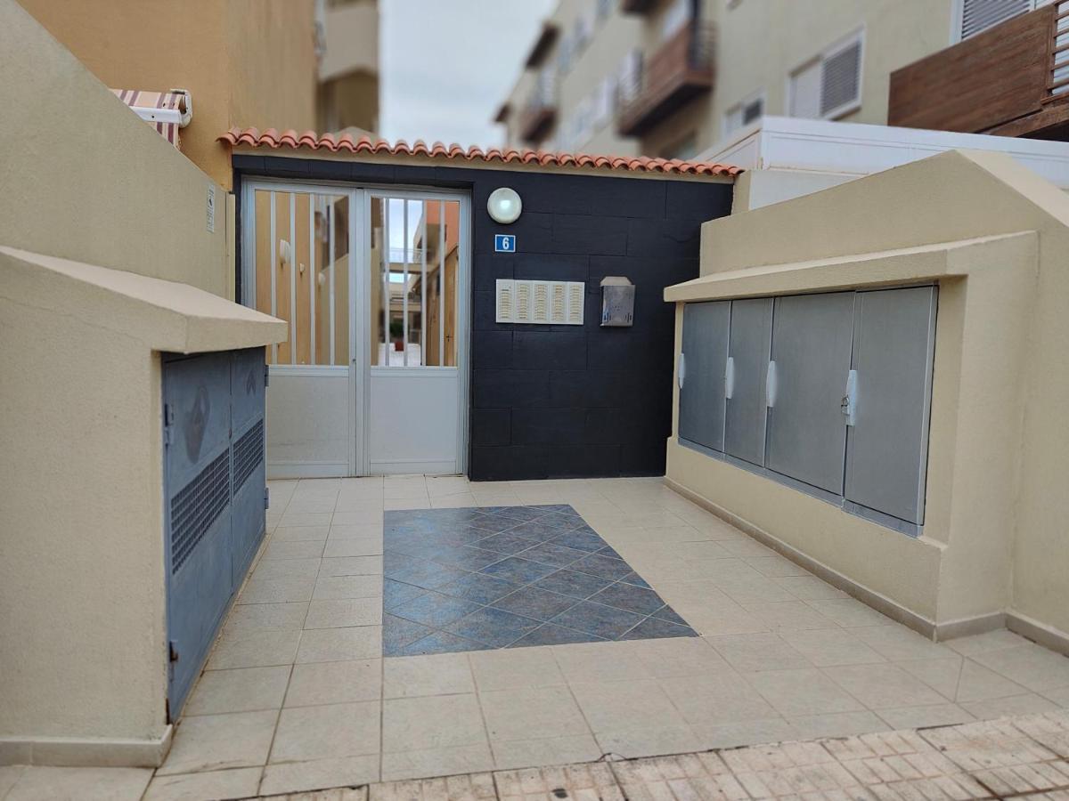 Iris Holiday Apartment Канделария Екстериор снимка